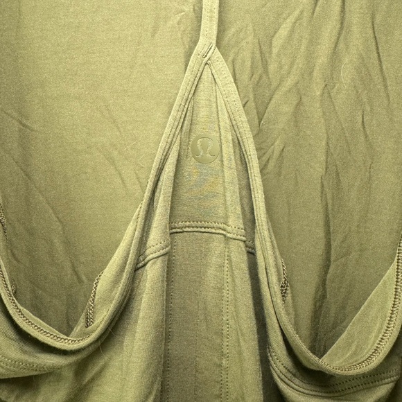 Lululemon Yoga Tank - Picture 5 of 6